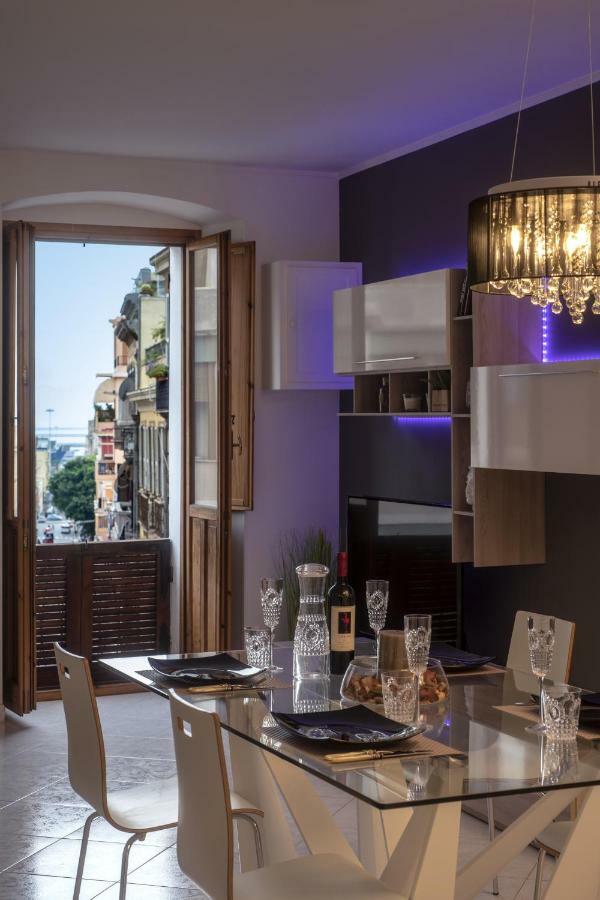 Apartament La Casa Nel Corso Cagliari Zewnętrze zdjęcie